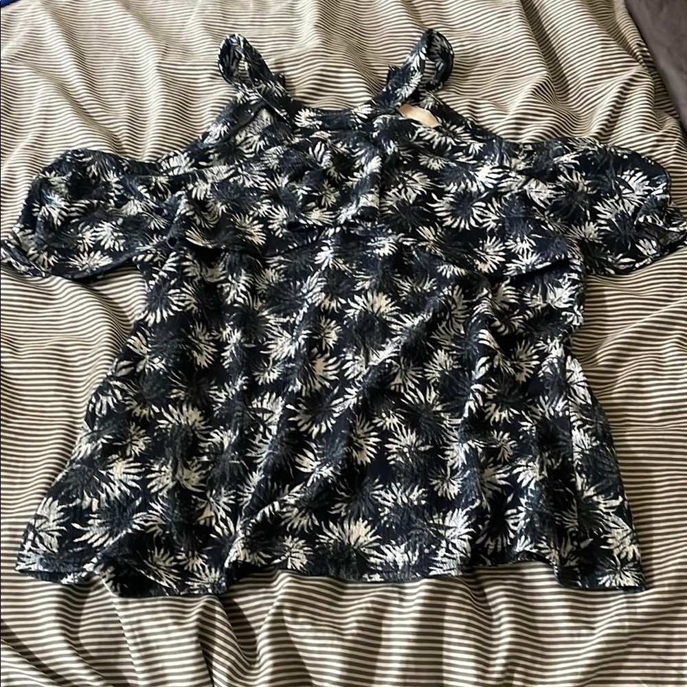 Michael Kors Black and White Flutter Sleeve Blouse